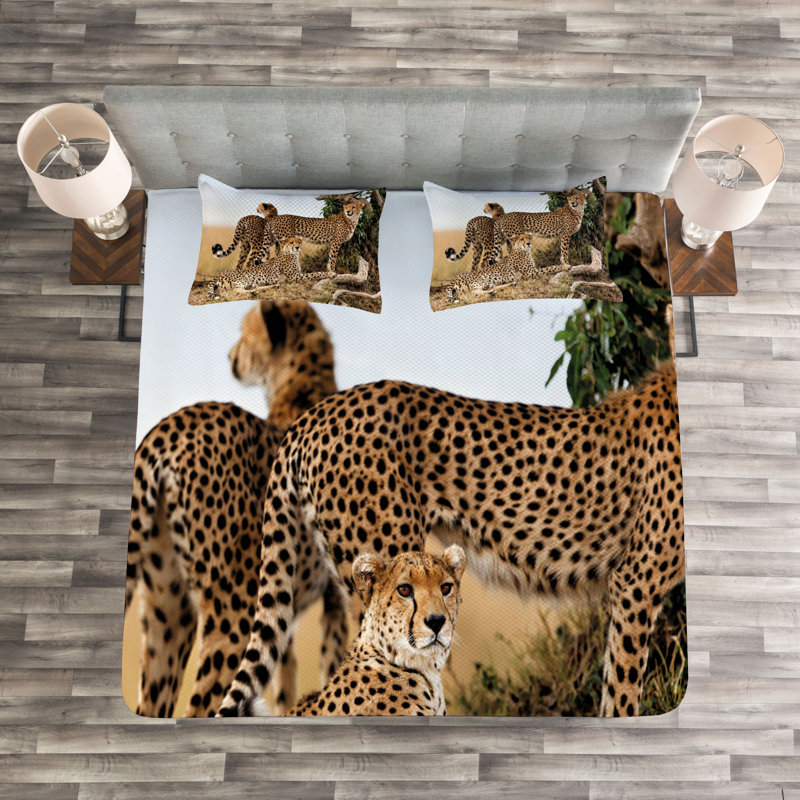 Blencoe Wildlife Bedspread, 220 x 264 cm