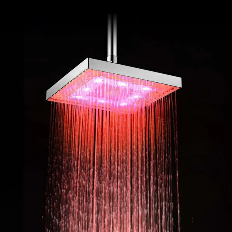 Pomme de douche à pluie carrée 8 po à DEL 7 couleurs