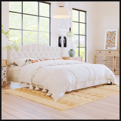 Upholstered Platform Bed With Saddle Curved Headboard And Diamond Tufted Details
