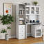 Grande armoire de rangement pour salle de bain avec porte en verre et tiroirs pour un rangement polyvalent dans plusieurs pièces