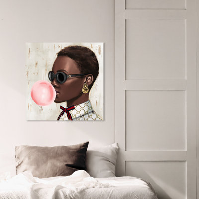 " Fashion And Glam Bubble Gum Babe Accessories "