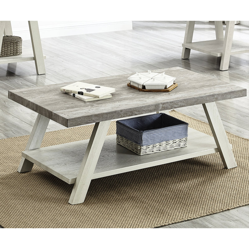 Table basse à deux tons