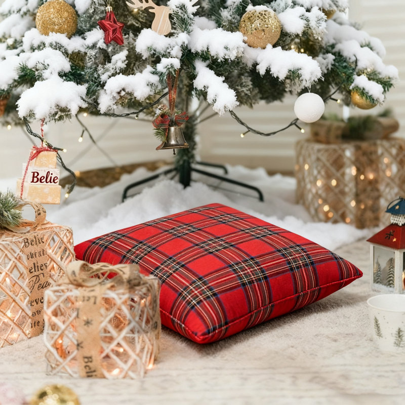 Set Of 4 Vintage Farmhouse Winter Cuhion Case Pillow Covers, Christmas Plaid Decorative Throw Pillow Covers, For Couch Livingroom Sofa Bed Porch Home Decor 18X18inch Red, Holidays Gifts, Coarse Grid Pillowcase