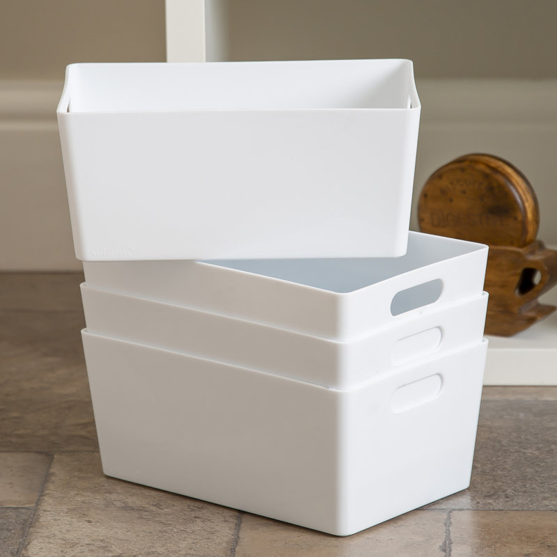 Medium Deep Plastic Basket, White
