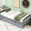 Lit plateforme gris avec lit gigogne efficace - Aménagement de chambre à coucher