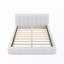 Grand lit plateforme tapissier-548036855