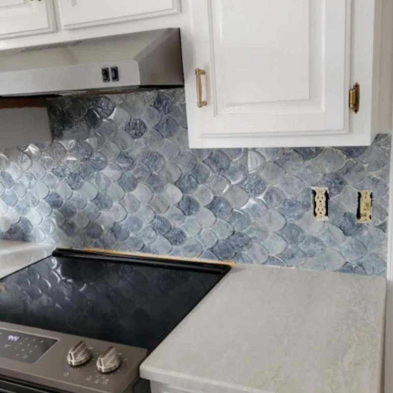 Seashell 14.63'' x 12.13'' Blue Fish Scale Glass Mosaic Wall Tile, Blue