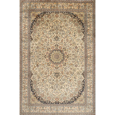 Tapis gris/noir/beige traditionnel