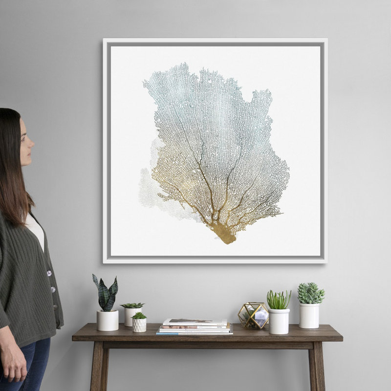 «Delicate Coral I» par Isabelle Z - reproduction d'art sur toile, H 38 po x l 38 po, Toile avec cadre flottant, Blanc