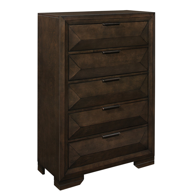 Pittsfield 34.25'' W 5 - Drawer Dresser