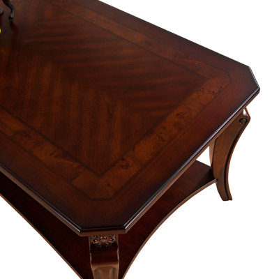 Traditional Coffee Table With Curved Legs