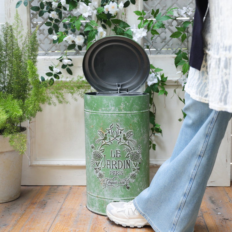 Metal Step On Waste Bin - 17L, Green