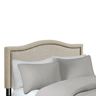 Clouchete Nadine Upholstered Nailhead Headboard