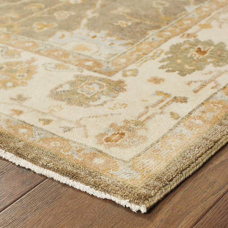 Presley Traditional Hand-Knotted Wool Brown Area Rug, Rectangle 8' x 10'