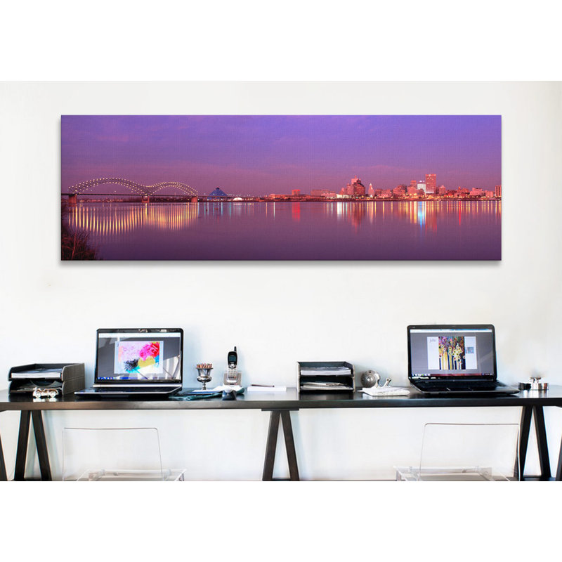 Impression sur toile tendue « night memphis », H 12 po x l 36 po x P 1,5 po, Toile tendue