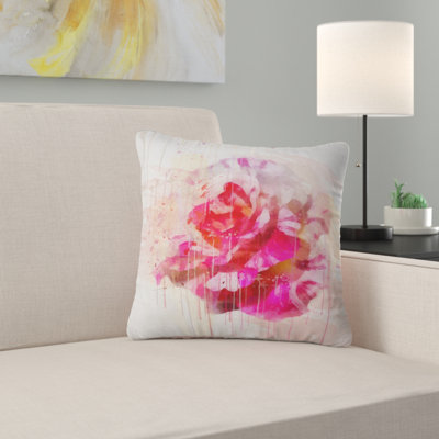 Rose rouge avec éclaboussures d'aquarelle - coussin à imprimé floral