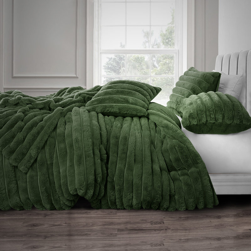 Luxury Jumbo Cord Faux Fur Duvet Set, 135 x 200 cm