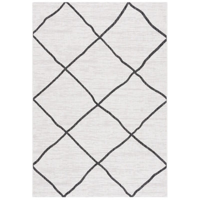 Courtyard Performance Geometric Indoor/Outdoor Area Rug