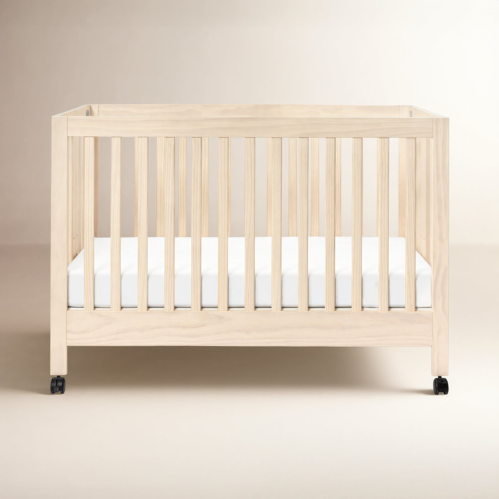 Maki Pine 2-in-1 Convertible Foldable Crib, Washed Natural