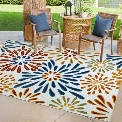 Song Floral Area Rug in Multicolor