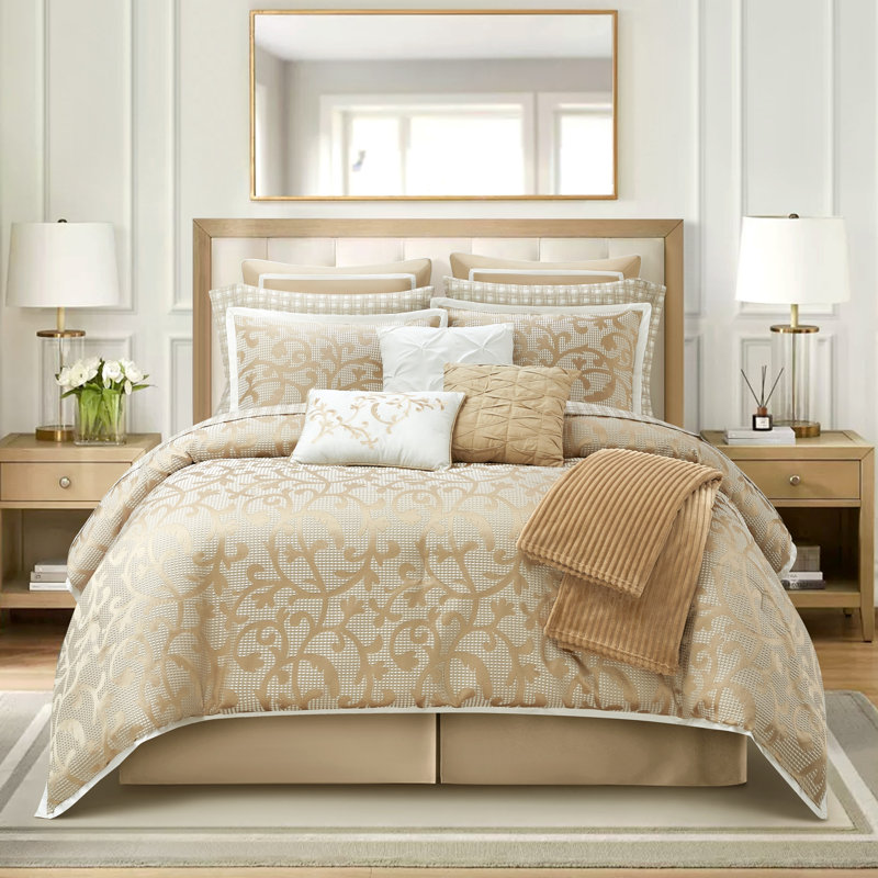 Ensemble d'édredon 14 pièces Janella, Édredon très grand + 13 pièces supplémentaires, Taupe
