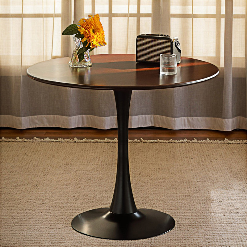 Table basse ronde, Noyer