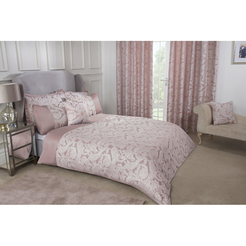 Duchess Polyester Paisley Duvet Cover Set with Pillow Shams, Kingsize - 2 Standard Pillowcases, Pink