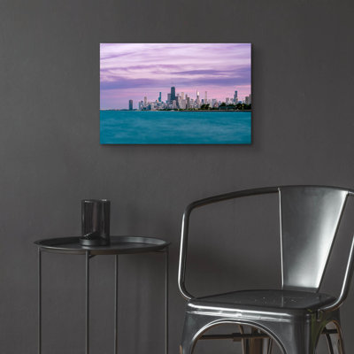 Art mural en verre acrylique 24 po x 16 po «Chicago Lavander Sunset» par Epic Portfolio