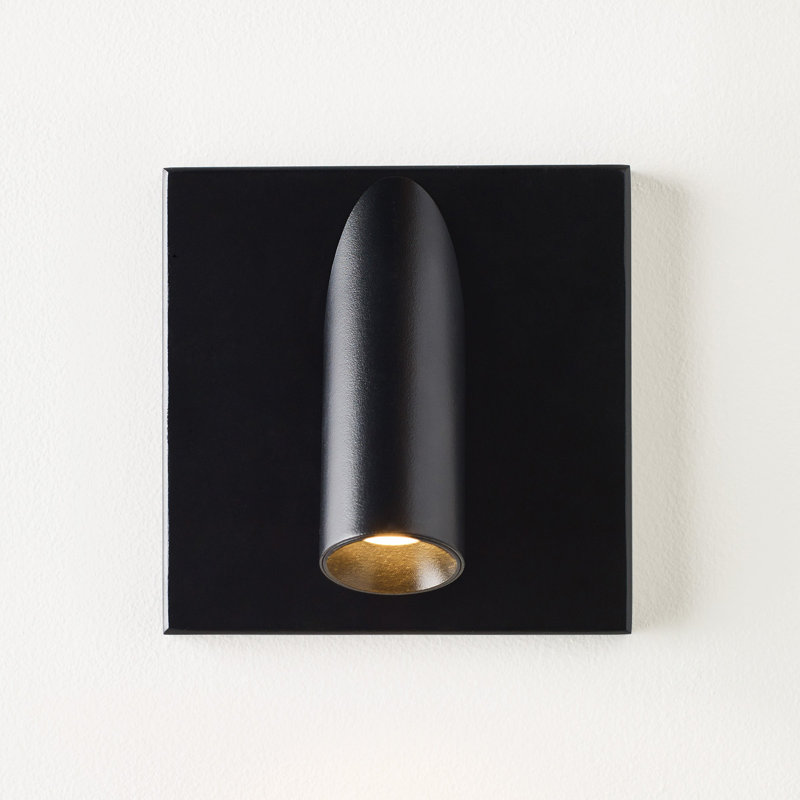 Ponte 1 - Light LED Outdoor Armed Sconce, Black, 277V