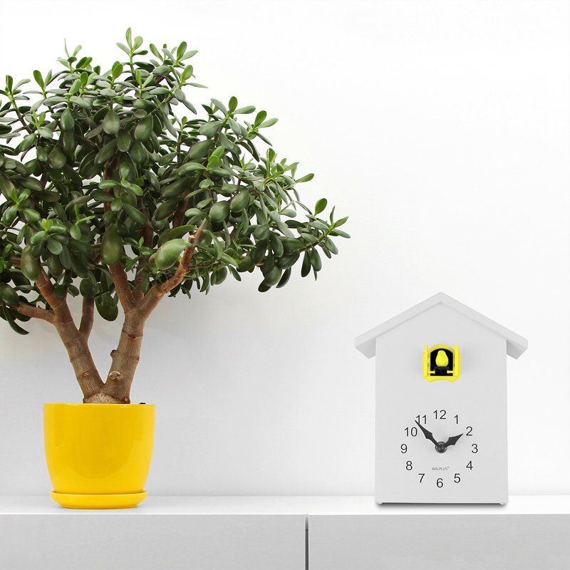 Farmhouse / Country Analog Mechanical Tabletop Clock, White/Yellow