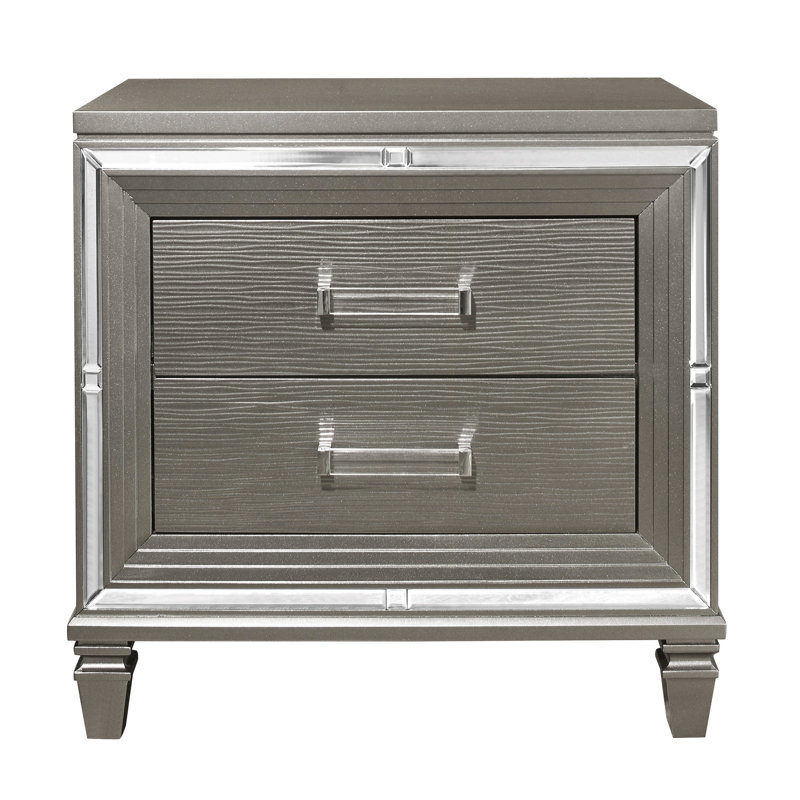 Mobilier en bois de style élégant avec finition gris métallique et table de chevet biseautée