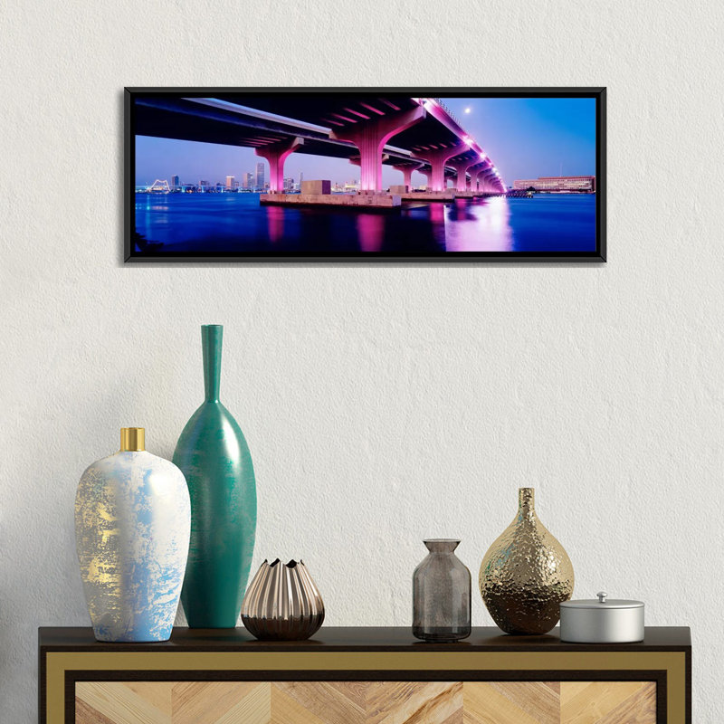 Macarthur causeway biscayne bay miami floride, impression sur toile tendue, H 9 po x l 12 po x P 36 po, Toile encadrée noire