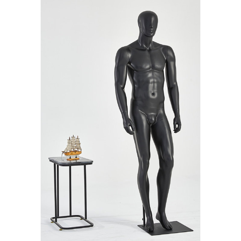 Aleshya People Statue