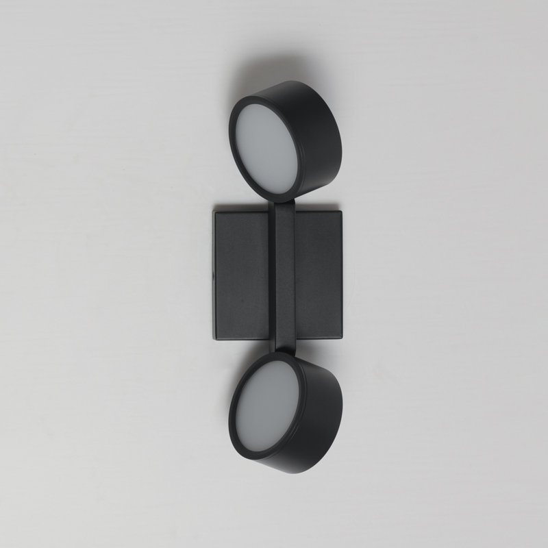 Embrace-Wall Sconce