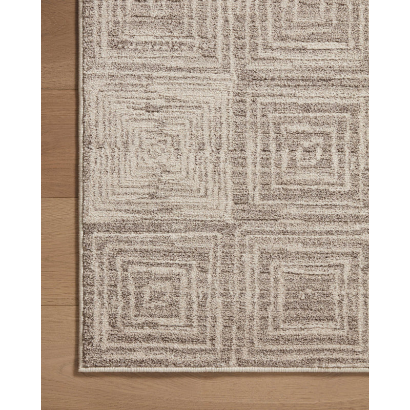 Geometric Machine Woven Polyester Area Rug in Sand, Rectangle 6'7" x 9'3"