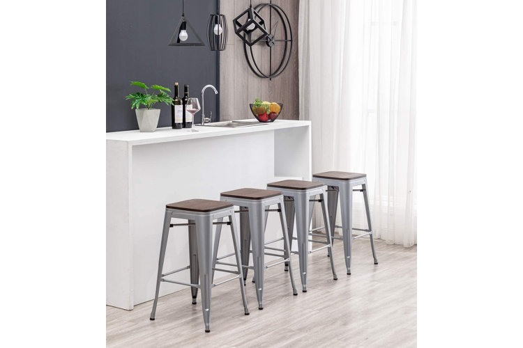 Bednarz 24" Counter Stool