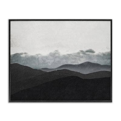 Giclée encadrée de Layered Foggy Hills, conception par Elizabeth Medley