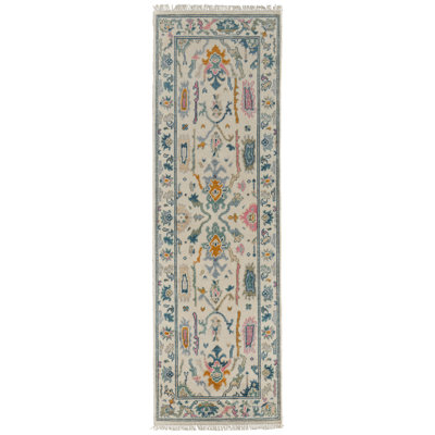 Karina Handmade Wool Floral Area Rug