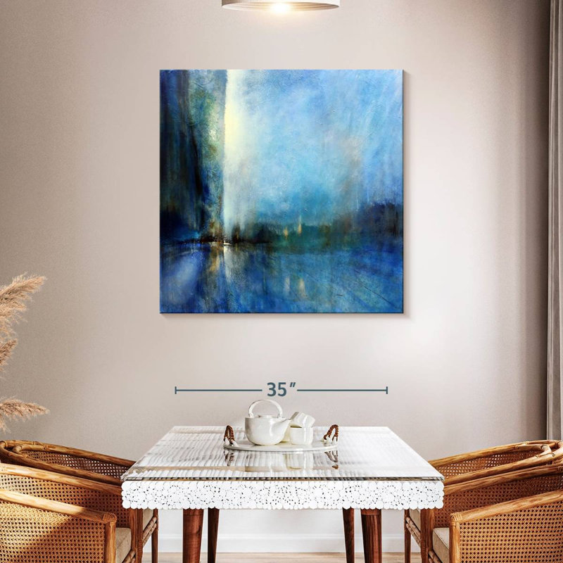 Avery Horizons, 39" H x 39" W