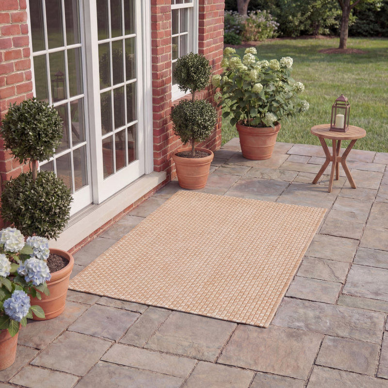 Tapis intérieur / extérieur abstrait Plummer Performance, Rectangle 2 pi x 3 pi 7 po