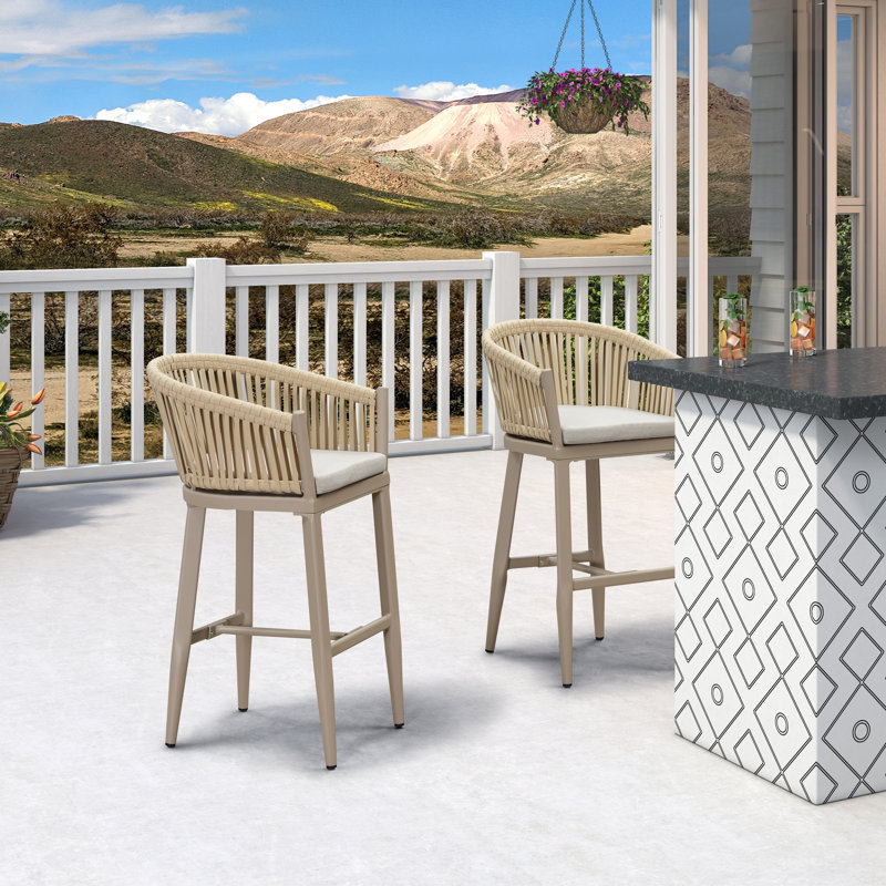 Tabourets de bar et de comptoir en rotin Alakai, 28.54", Teck, Beige
