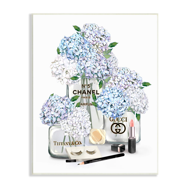 Bouteilles de parfum Glam White Blue Hydrangeas, Plaque murale, H 15 po x l 10 po x P 0,5 po