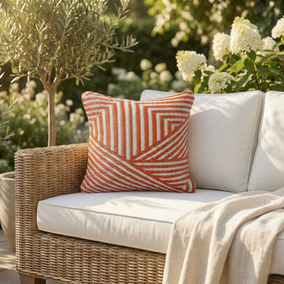 Coussin de patio intérieur en polyester recyclé résistant aux taches et lavable à la machine