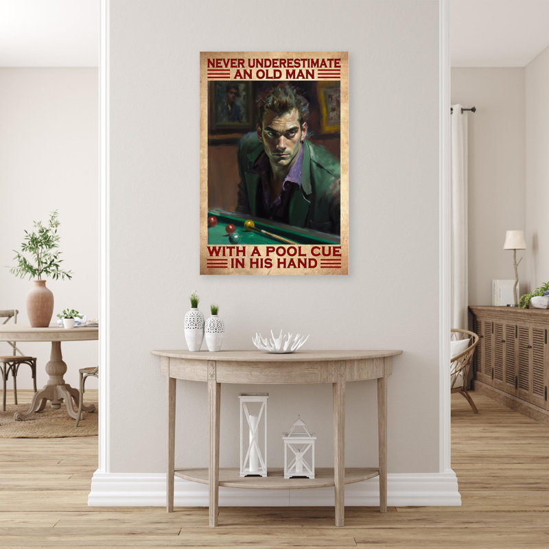 Avec une queue de billard dans la main - 1 pièce rectangulaire avec une queue de billard dans la main