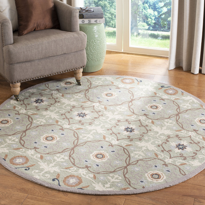 Helena Floral Handmade Hooked Wool Green Area Rug, Round 5'6"