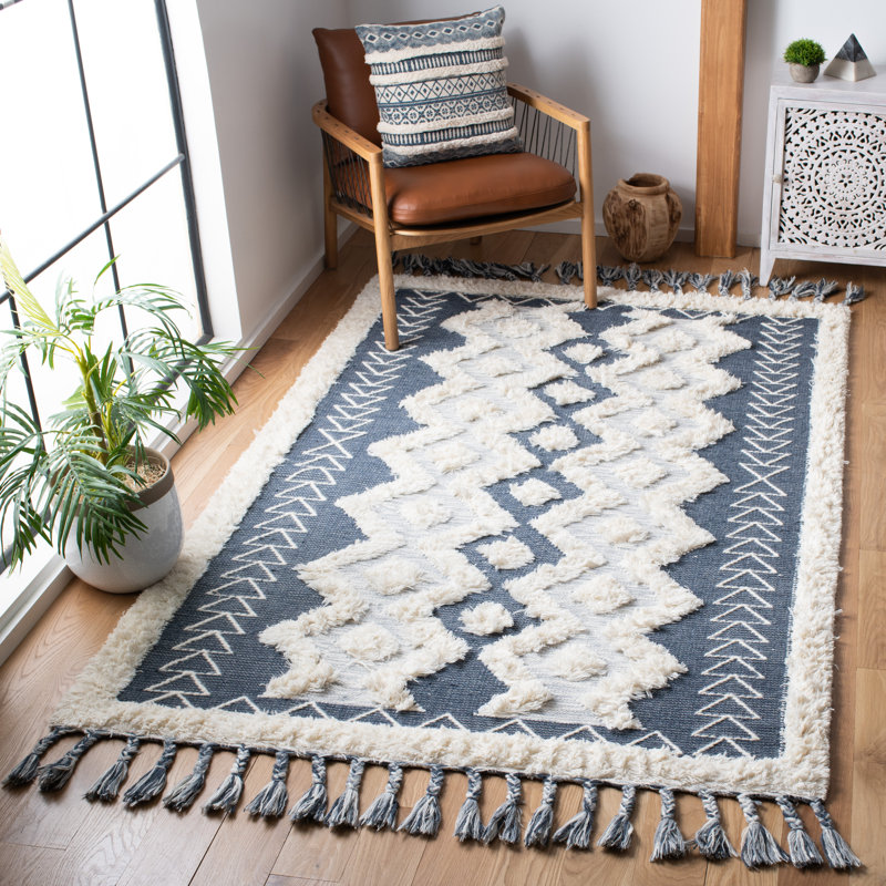 Southsea Natura Hand Woven Wool Southwestern Rug, Rectangle 6' x 9'