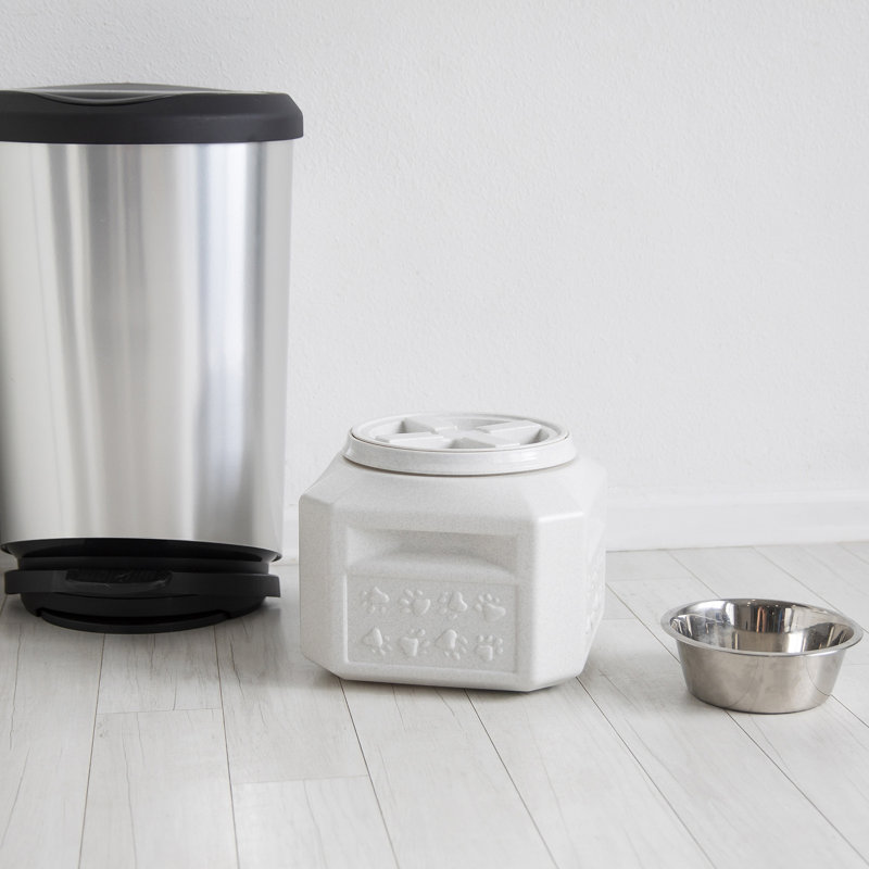 Gray Airtight Plastic Pet Food Storage Container with Twist Lid