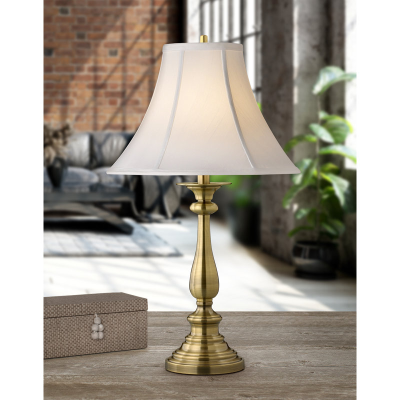 Lampe de table en laiton antique satiné 27 po Patrick Henry
