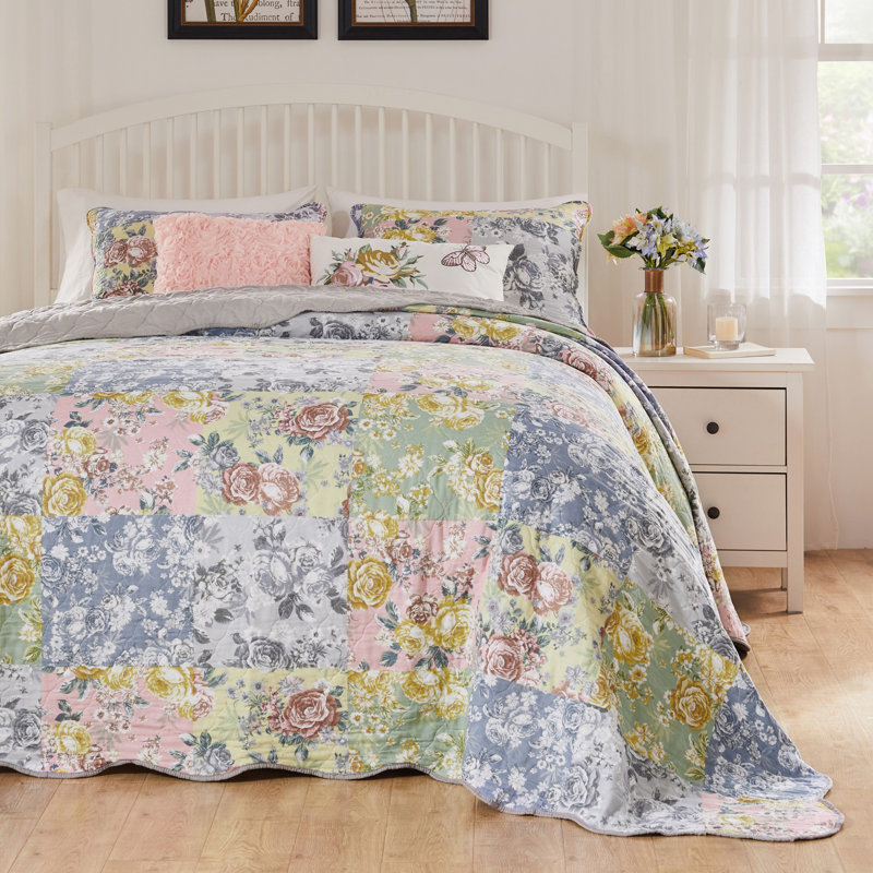 Gray Cotton King Reversible Floral Patchwork Bedspread Set