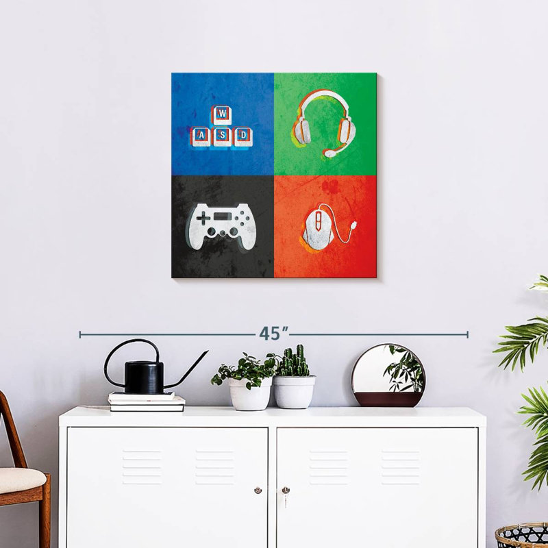 Senne Glitch Style Gamer Essentials, 10" H x 10" W